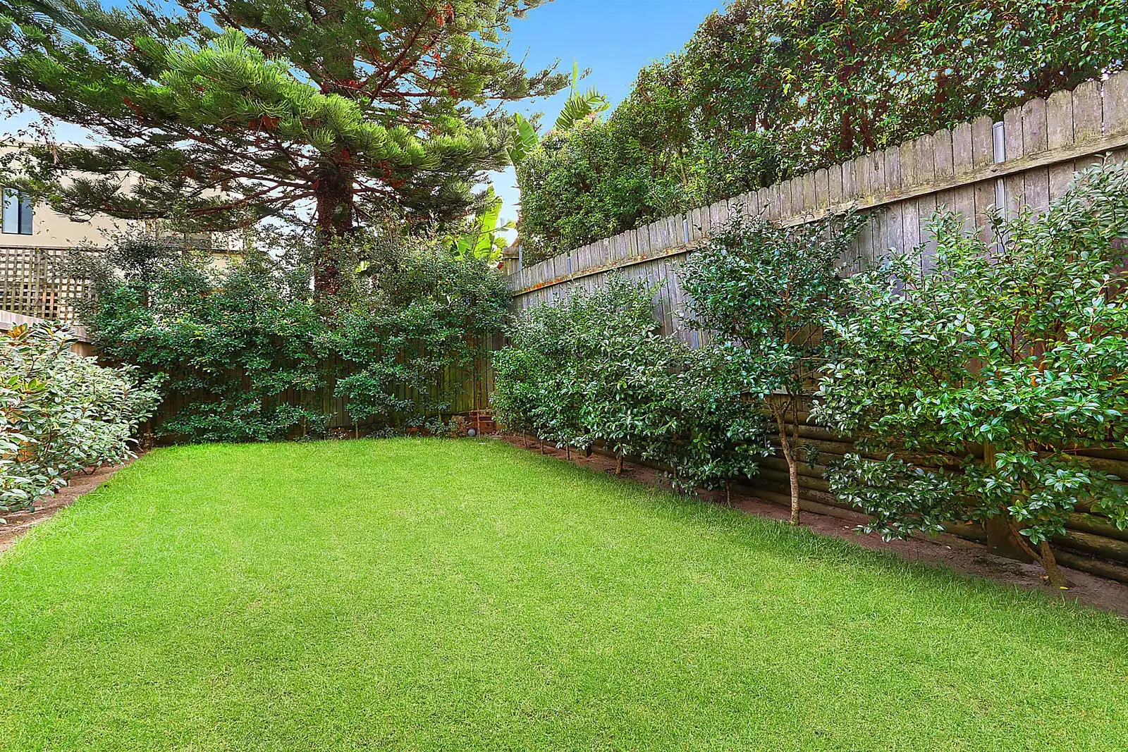 616 Old South Head Road, Rose Bay Sold by Sydney Sotheby's International Realty - image 2