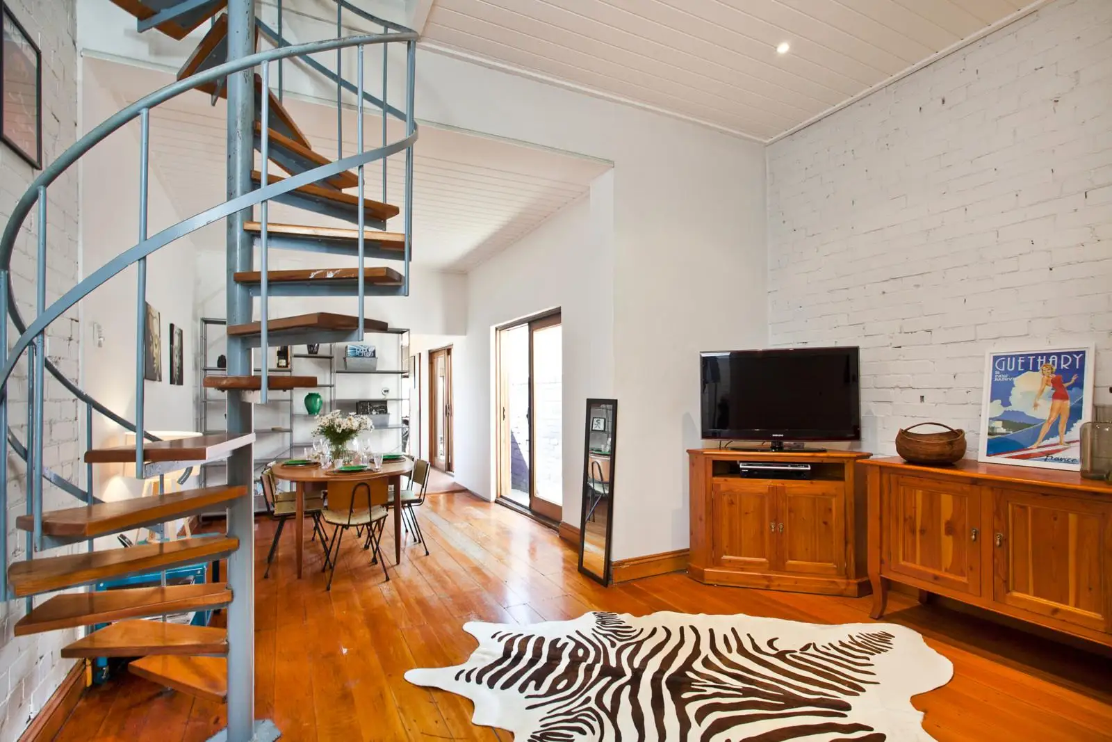 71 Kepos Street, Redfern Sold by Sydney Sotheby's International Realty - image 2