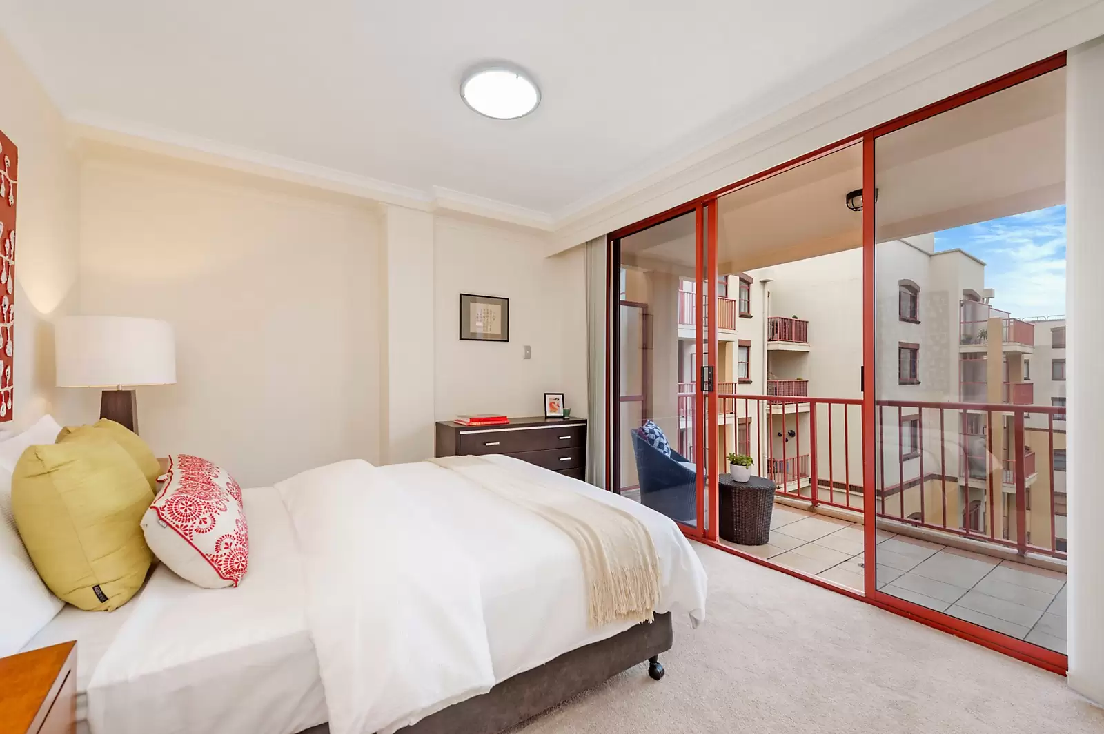 809/99 Jones Street, Ultimo Sold by Sydney Sotheby's International Realty - image 4