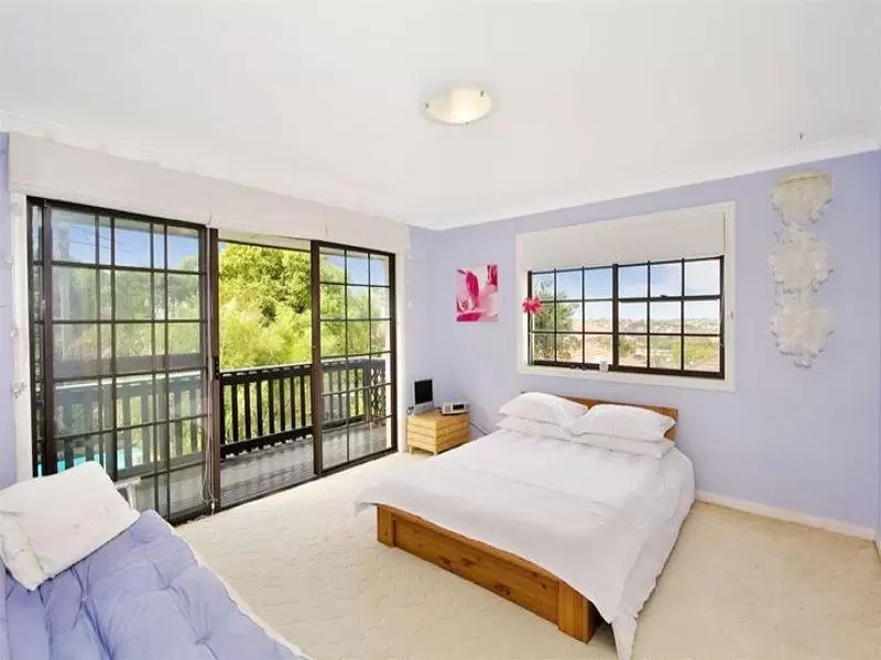 15B Higgs Street, Coogee Sold by Sydney Sotheby's International Realty - image 3