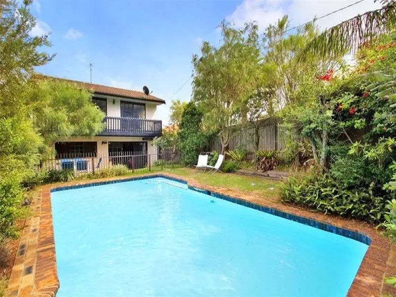 15B Higgs Street, Coogee Sold by Sydney Sotheby's International Realty - image 1