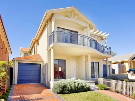 9 Mawson Parade, Chifley Sold by Sydney Sotheby's International Realty