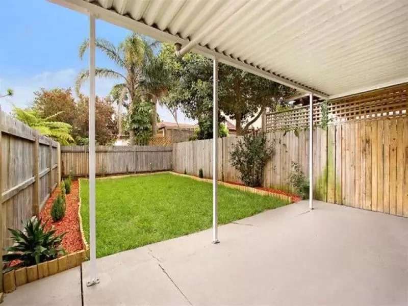 4 Nagle Avenue, Maroubra Sold by Sydney Sotheby's International Realty - image 3