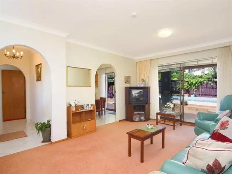 27 Cooper Street, Maroubra Sold by Sydney Sotheby's International Realty - image 3