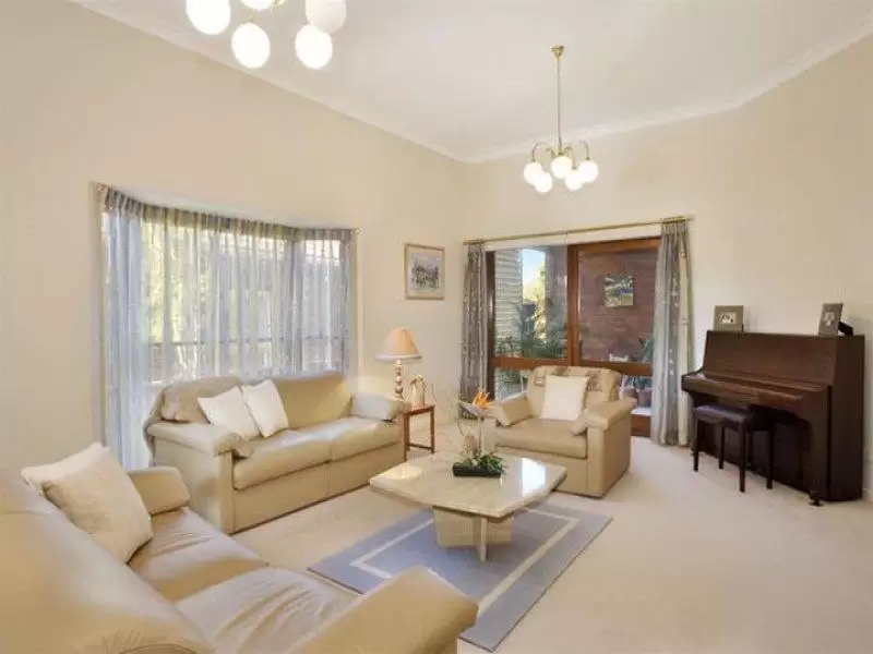 10 Hamilton Street, Coogee Sold by Sydney Sotheby's International Realty - image 4
