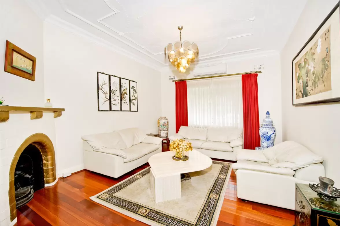 362 Military Road, Dover Heights Sold by Sydney Sotheby's International Realty - image 4