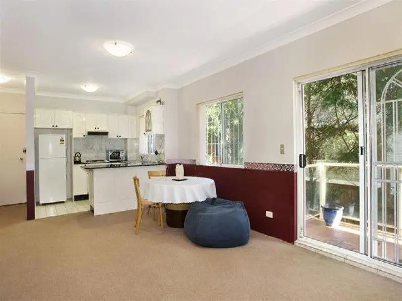 2/41 Meeks Street, Kingsford Sold by Sydney Sotheby's International Realty - image 2