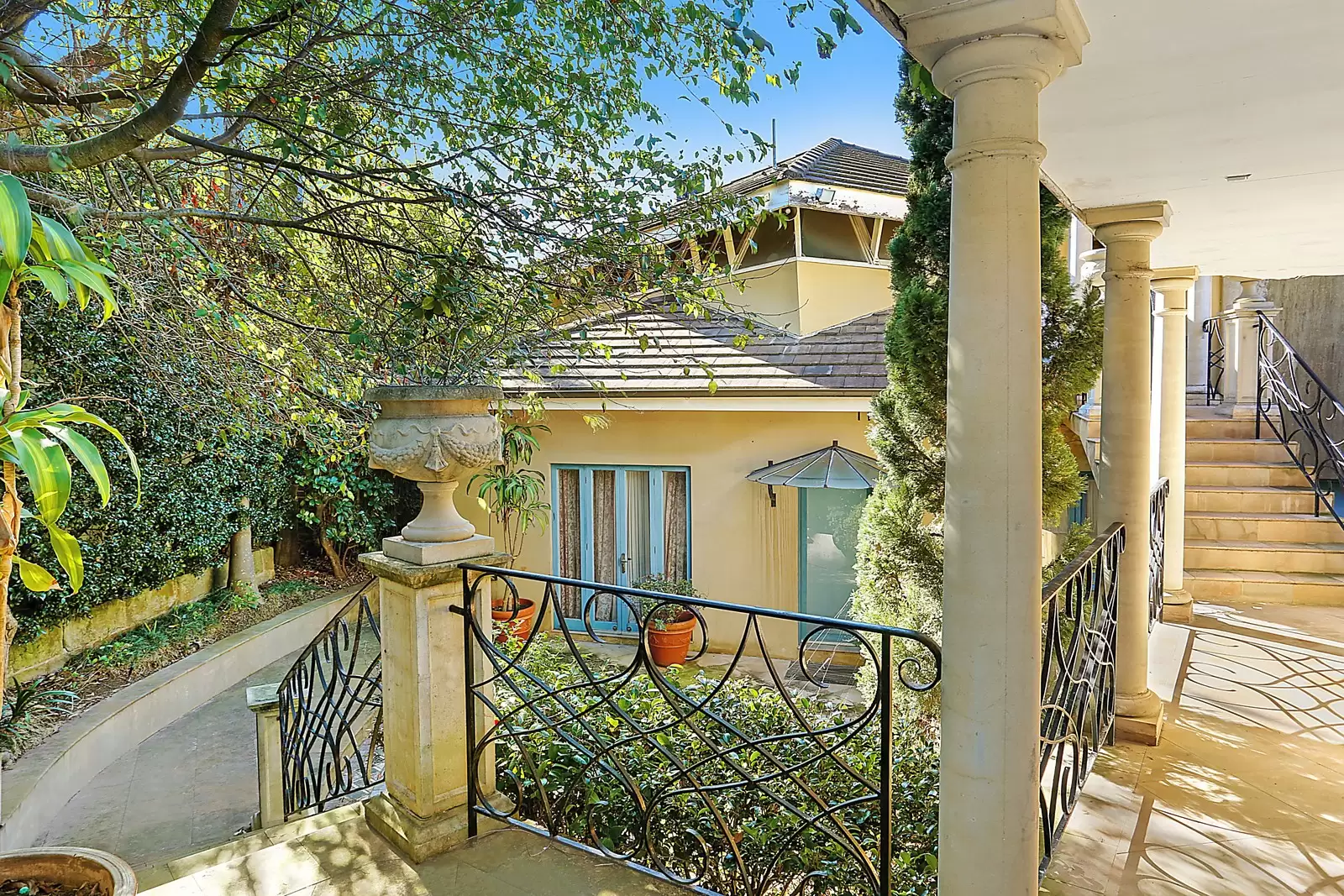 16 Burran Avenue, Mosman Sold by Sydney Sotheby's International Realty - image 6