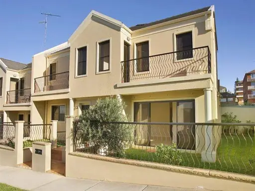 4/32 Bond Street, Maroubra Sold by Sydney Sotheby's International Realty