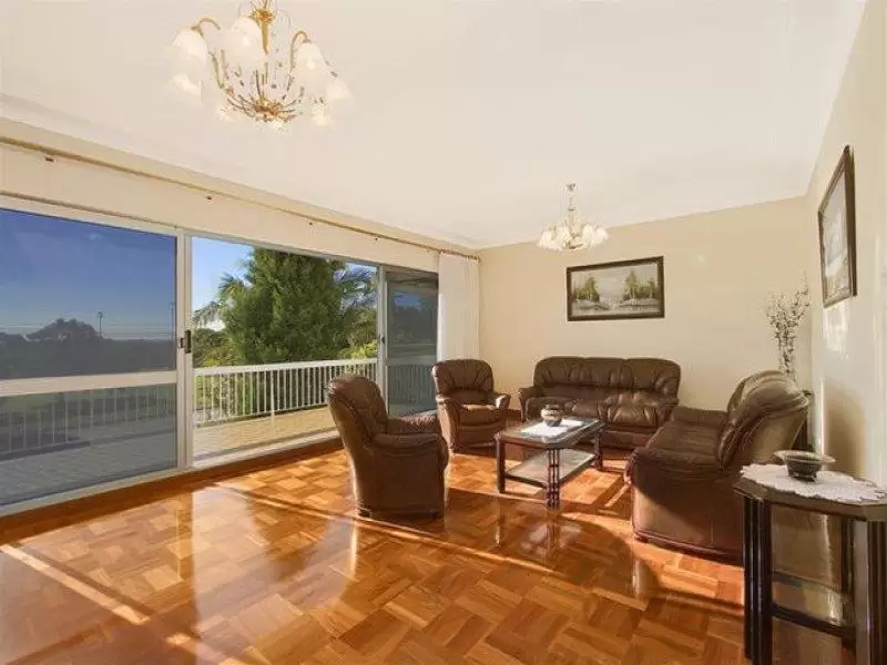 141 Moverly Road, South Coogee Sold by Sydney Sotheby's International Realty - image 3