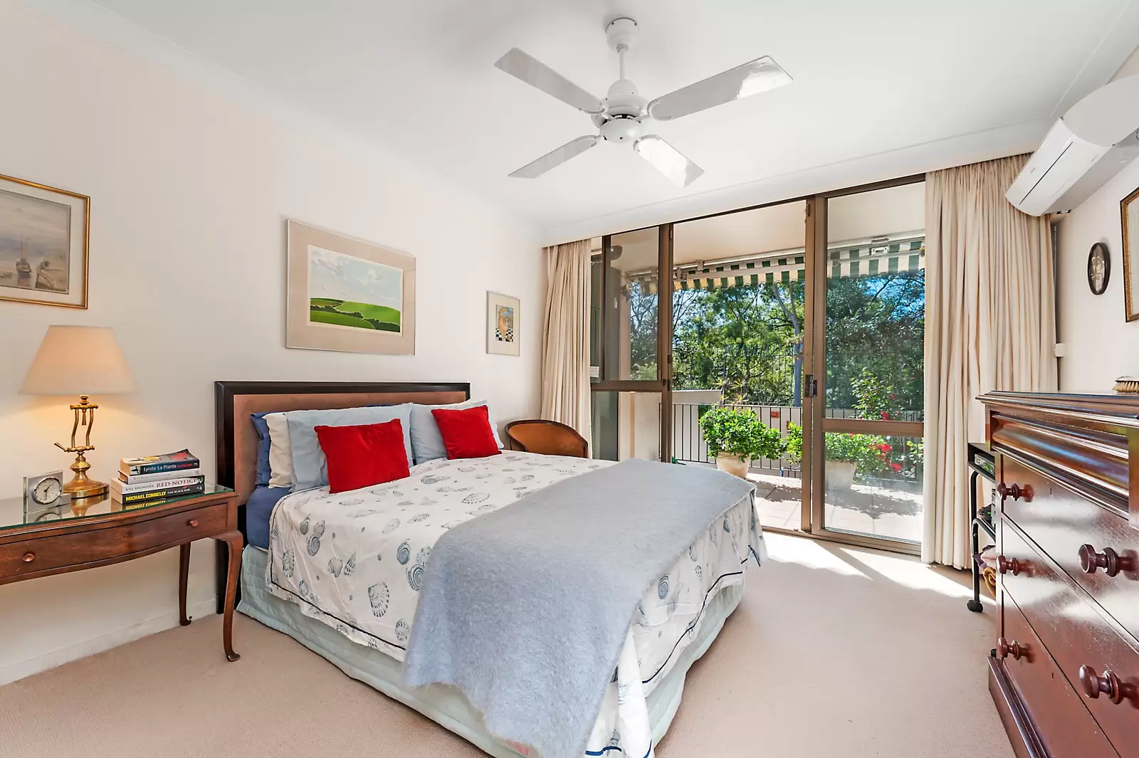3/8 Fig Tree Lane (3/18 Small Street), Woollahra Sold by Sydney Sotheby's International Realty - image 8