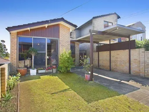 32 White Avenue, Maroubra Sold by Sydney Sotheby's International Realty