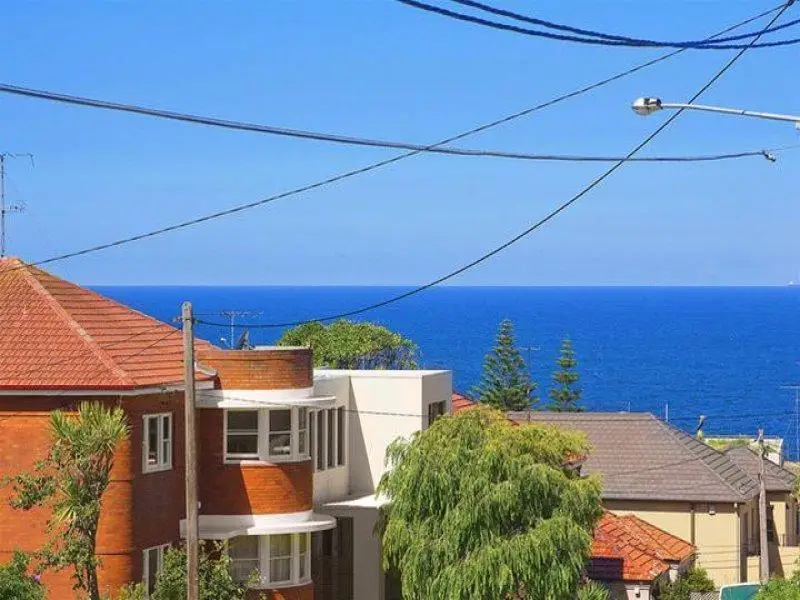 2/217 Malabar Road, South Coogee Sold by Sydney Sotheby's International Realty - image 2