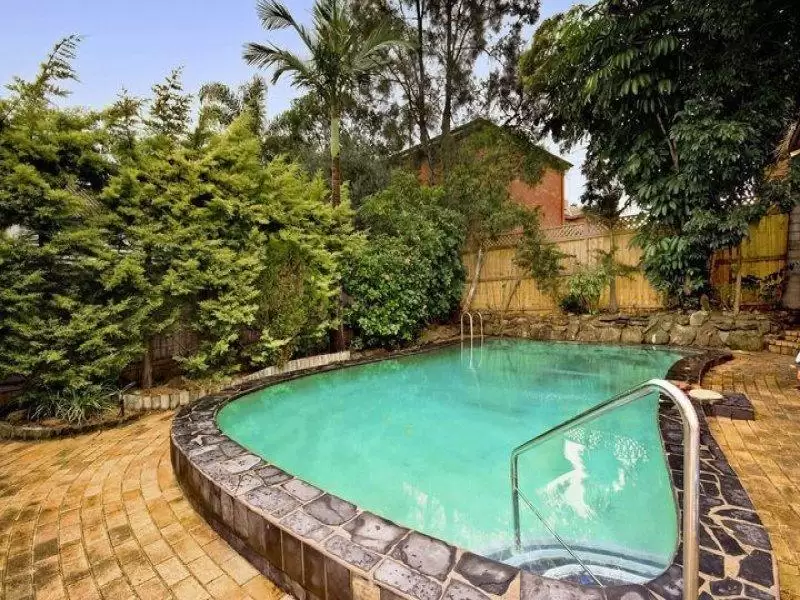 24 Mathewson Street, Eastgardens Sold by Sydney Sotheby's International Realty - image 3