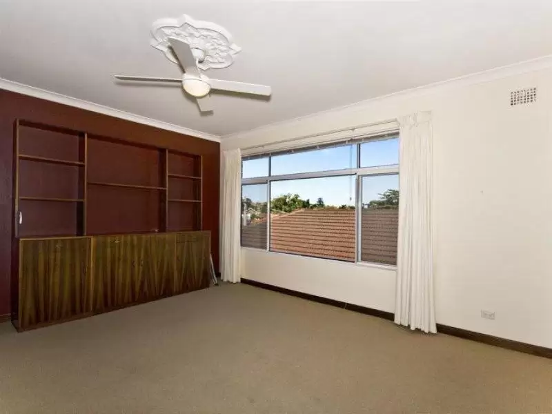 4/6 Lawson Street, Matraville Sold by Sydney Sotheby's International Realty - image 3