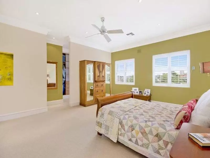 40 Brook Street, Coogee Sold by Sydney Sotheby's International Realty - image 4