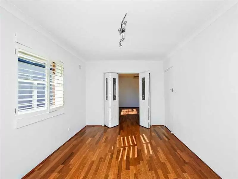 4/5 Young Street, Vaucluse Sold by Sydney Sotheby's International Realty - image 5