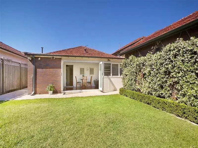 16 Ravenswood Avenue, Randwick Sold by Sydney Sotheby's International Realty - image 3