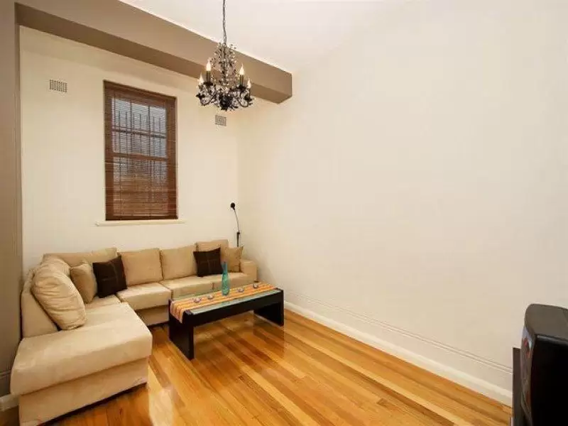 2/184 Arden Street, Coogee Sold by Sydney Sotheby's International Realty - image 3