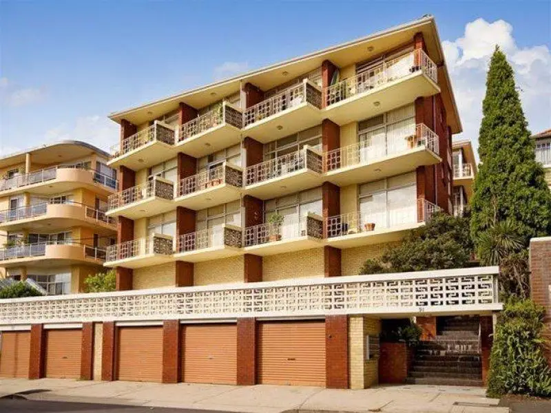 8/91 Coogee Bay Road, Coogee Sold by Sydney Sotheby's International Realty - image 1