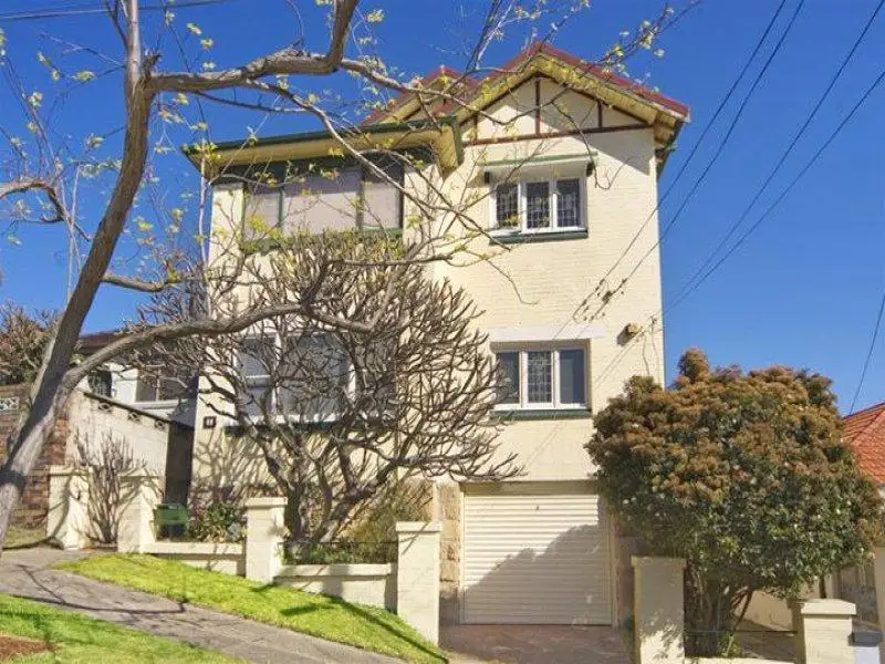 1/11 Greenwood Avenue, South Coogee Sold by Sydney Sotheby's International Realty - image 1