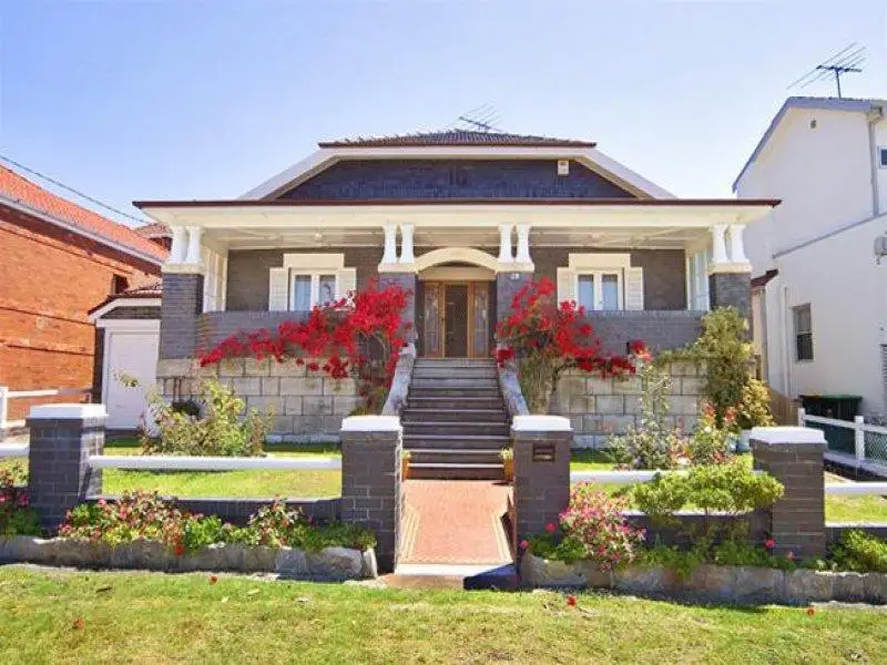 28 Coldstream Street, South Coogee Sold by Sydney Sotheby's International Realty - image 1