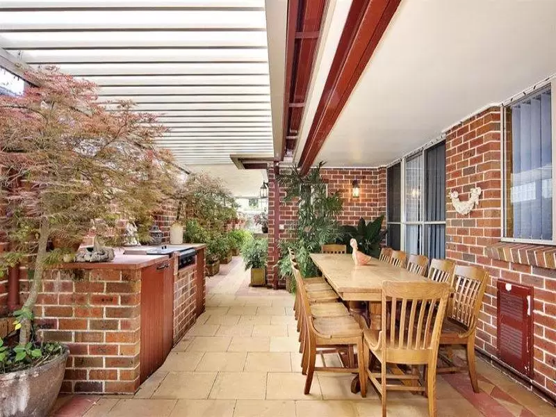 17 Goodrich Street, Kingsford Sold by Sydney Sotheby's International Realty - image 3