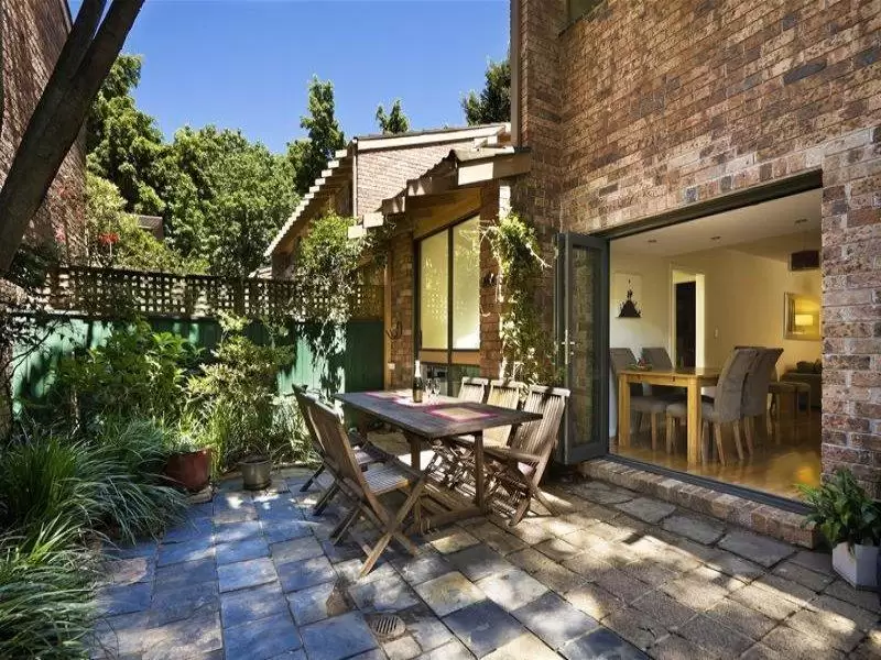 6/17 - 23 Cecil Street, Paddington Sold by Sydney Sotheby's International Realty - image 4