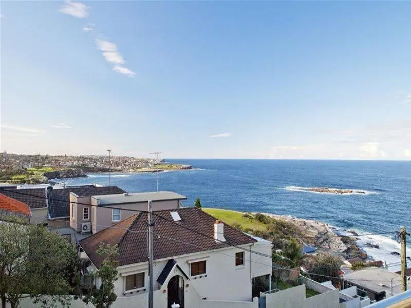 Coogee Sold by Sydney Sotheby's International Realty - image 2