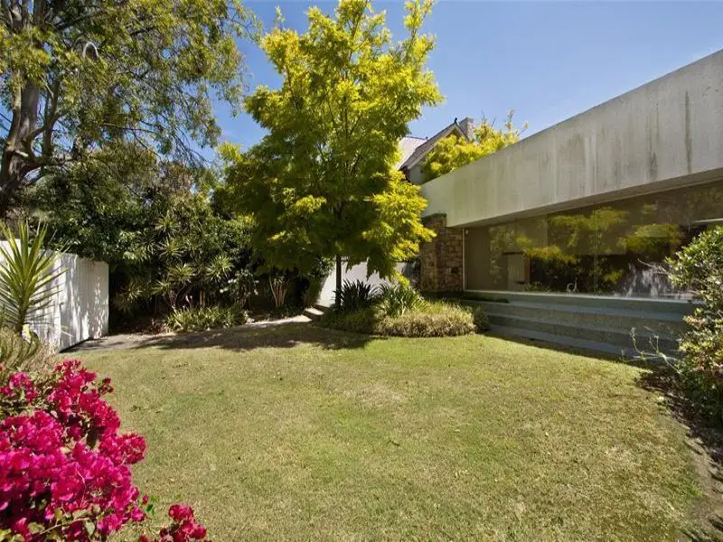 40 Martin Road, Centennial Park Sold by Sydney Sotheby's International Realty - image 2