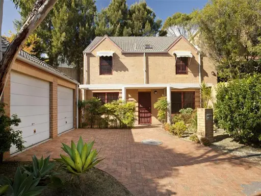 7 Grevillea Place, South Coogee Sold by Sydney Sotheby's International Realty
