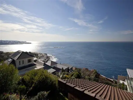 5 Bloomfield Street, South Coogee Sold by Sydney Sotheby's International Realty