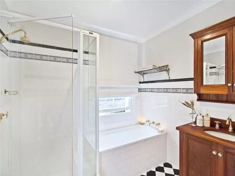 234 Alison Road, Randwick Sold by Sydney Sotheby's International Realty - image 9