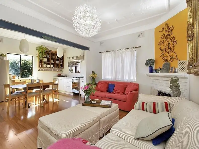 4/34 Warners Avenue, Bondi Beach Sold by Sydney Sotheby's International Realty