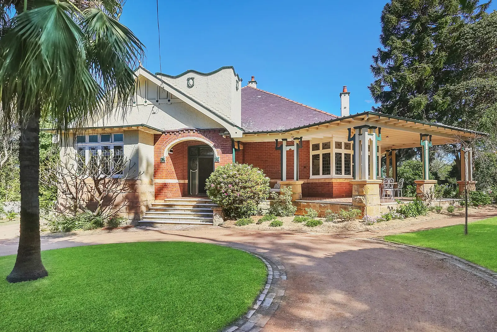 32 Abuklea Road, Epping Sold by Sydney Sotheby's International Realty - image 1