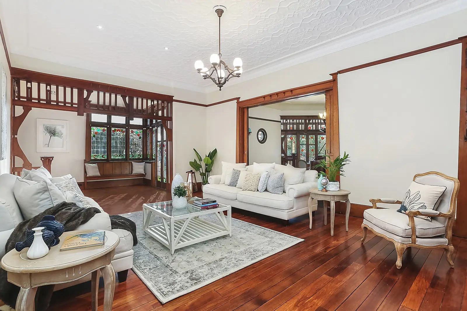 32 Abuklea Road, Epping Sold by Sydney Sotheby's International Realty - image 3