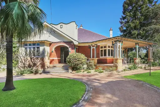 32 Abuklea Road, Epping Sold by Sydney Sotheby's International Realty