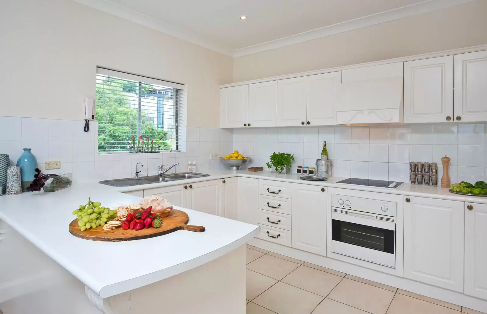 9/748 New South Head Road, Rose Bay Sold by Sydney Sotheby's International Realty - image 3