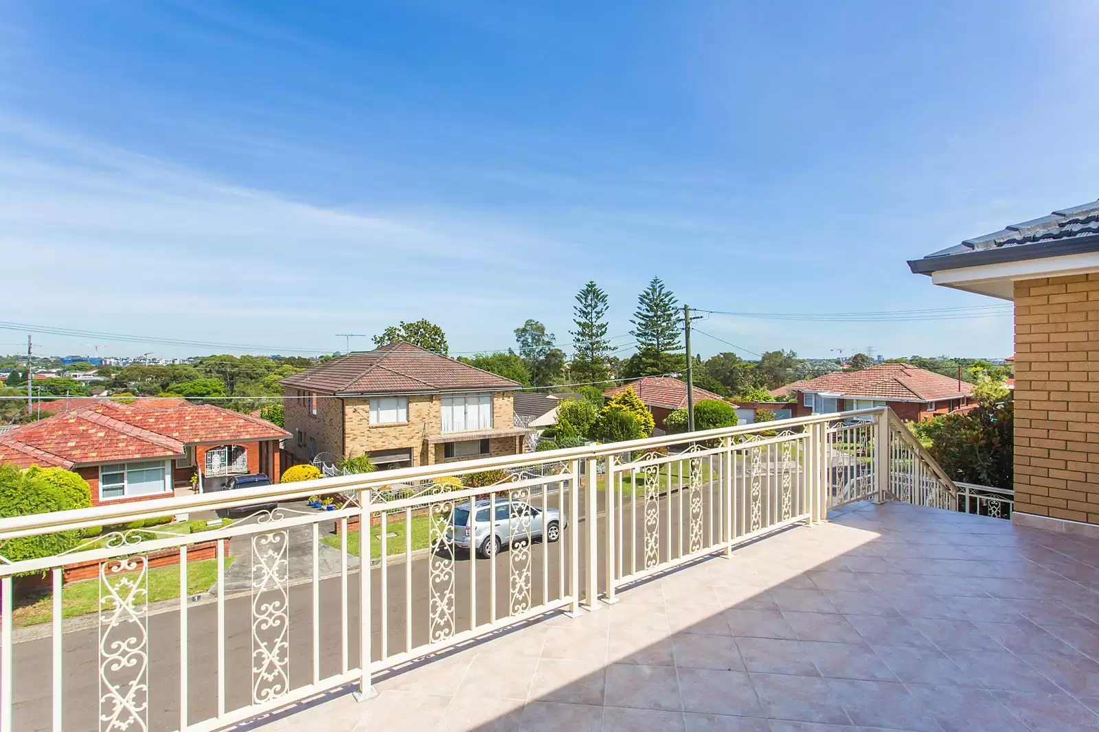 17 Macleay Place, Earlwood Sold by Sydney Sotheby's International Realty - image 3