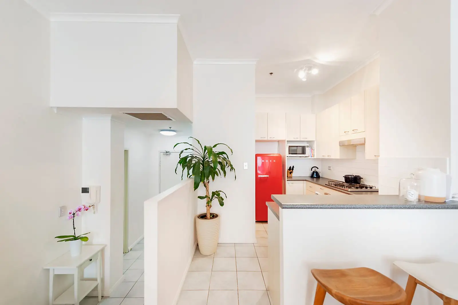 639/99 Jones Street, Ultimo Sold by Sydney Sotheby's International Realty - image 3