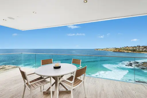 4/11 Kenneth Street, Tamarama Sold by Sydney Sotheby's International Realty