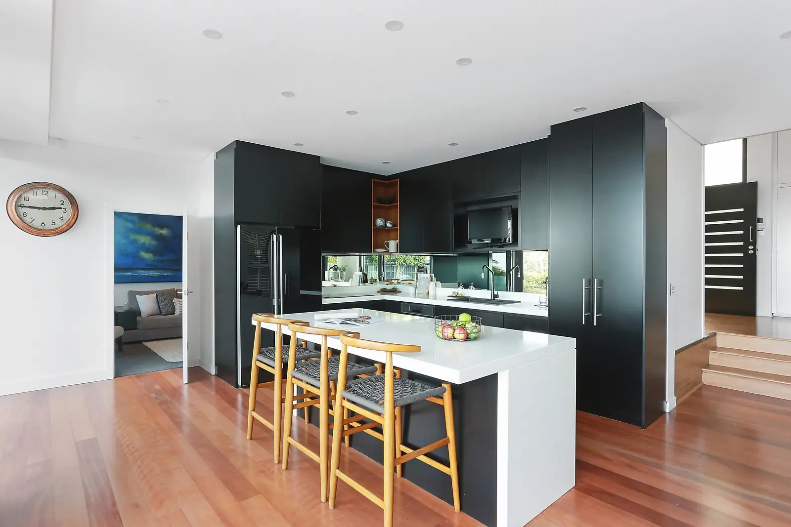 1 Edgecliffe Avenue, South Coogee Sold by Sydney Sotheby's International Realty - image 1
