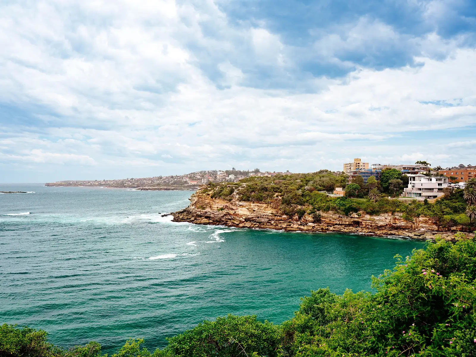 1/18 Cliffbrook Parade, Clovelly Sold by Sydney Sotheby's International Realty - image 1