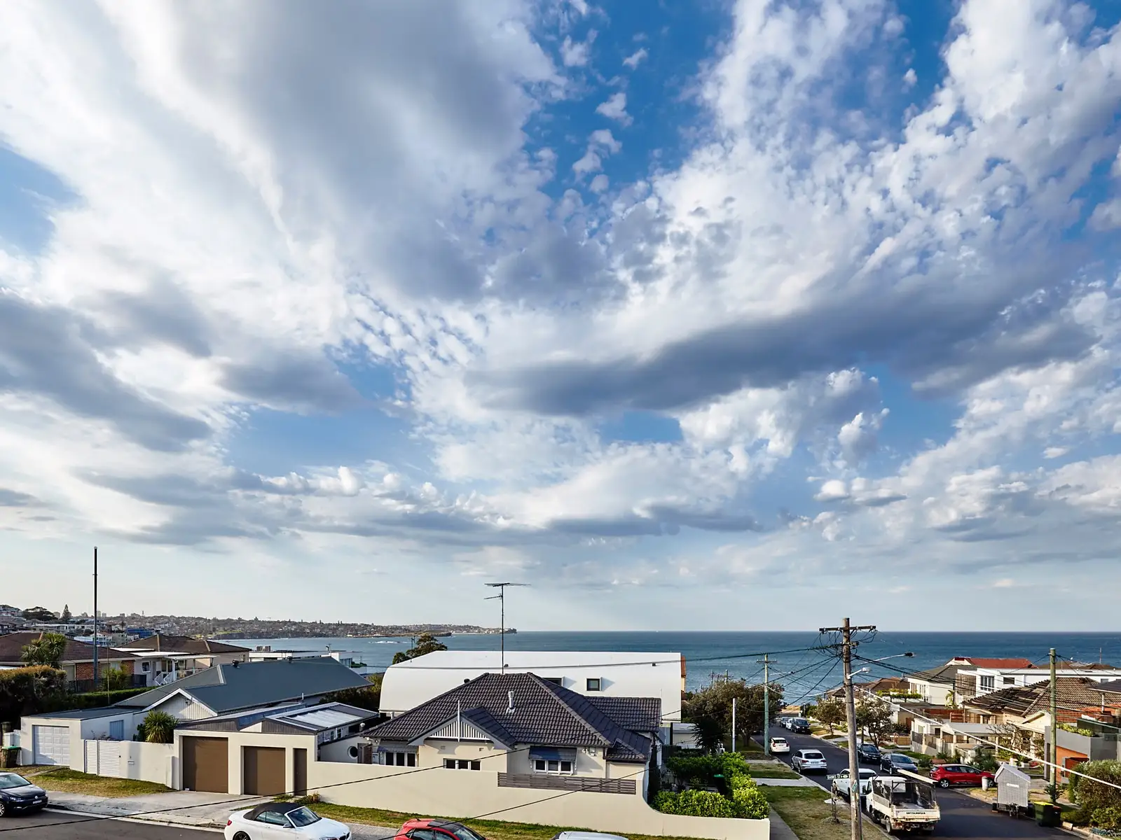 29 Banks Street, Maroubra Sold by Sydney Sotheby's International Realty - image 2