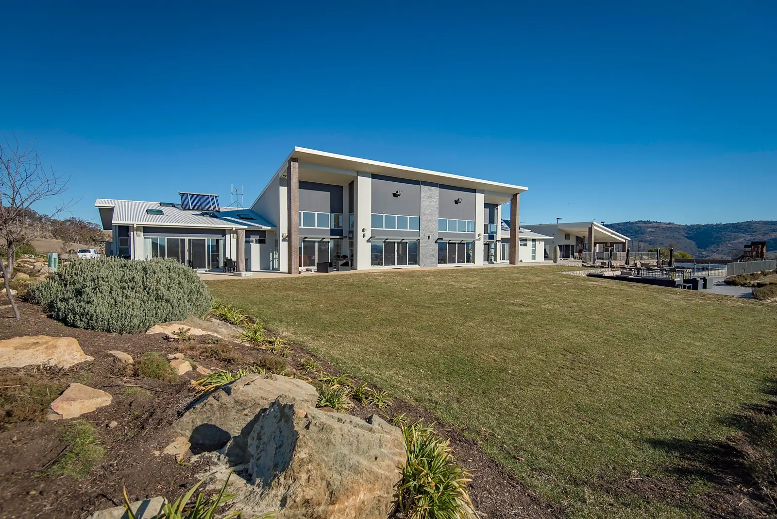 7245 Monaro Highway, Williamsdale Sold by Sydney Sotheby's International Realty - image 2