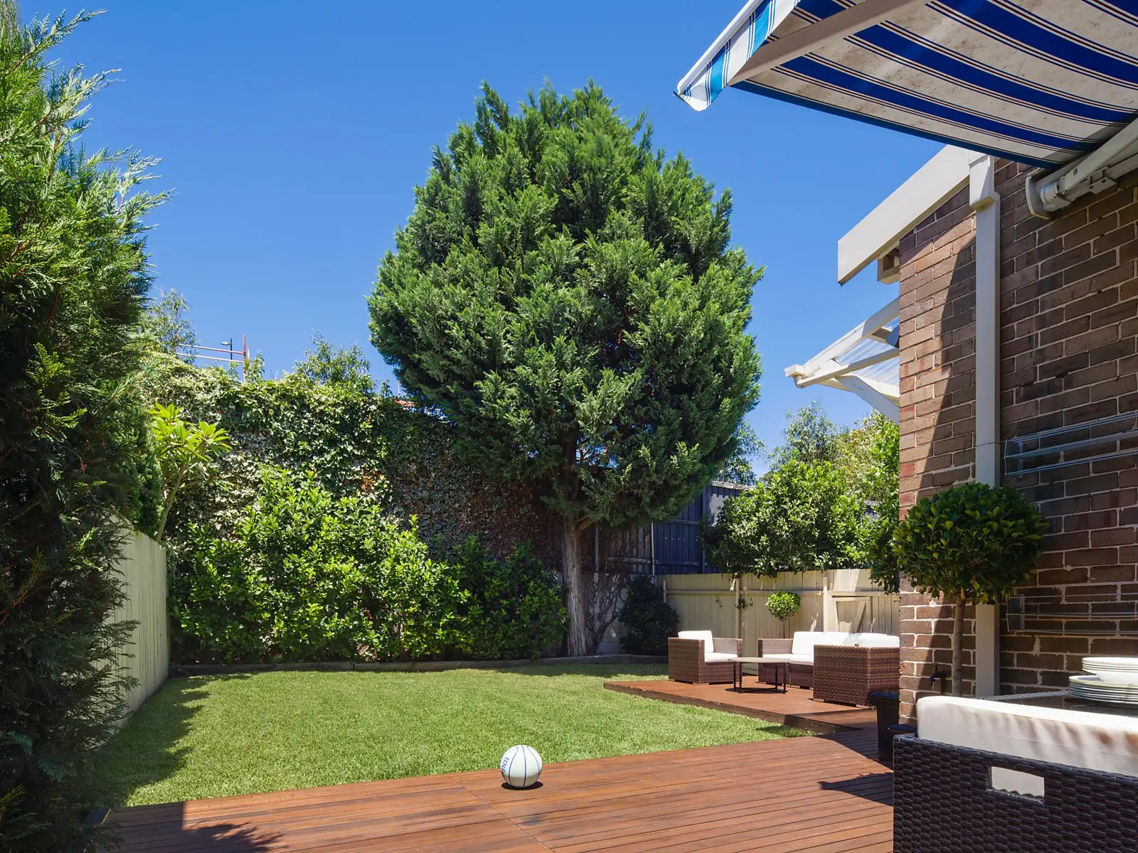 74 Doncaster Avenue, Kensington Sold by Sydney Sotheby's International Realty - image 1