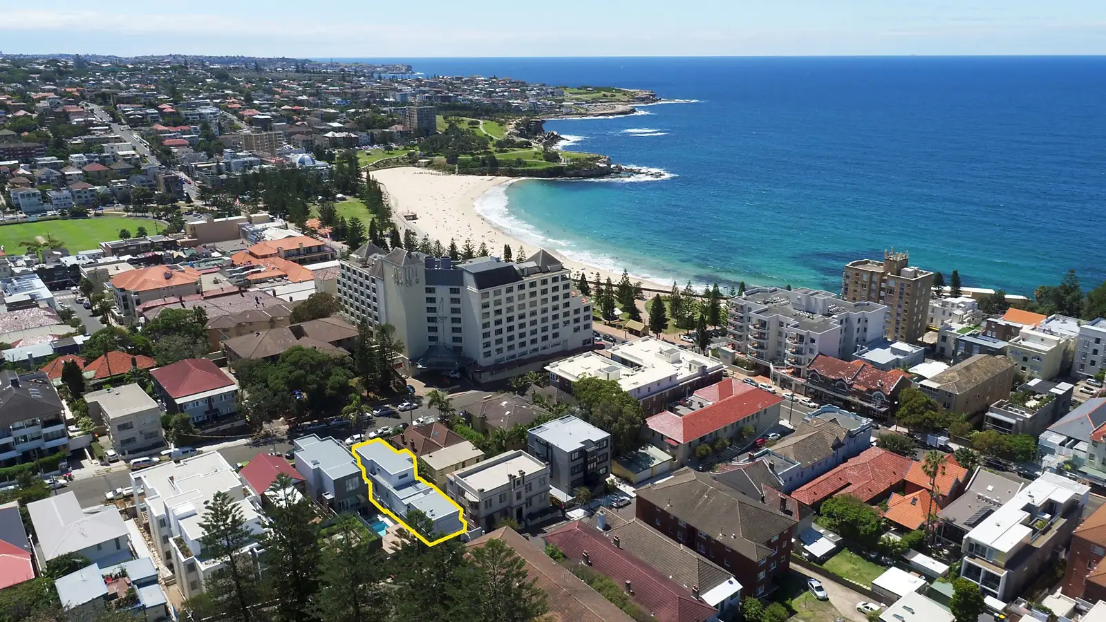 40 Carr Street, Coogee Sold by Sydney Sotheby's International Realty - image 1