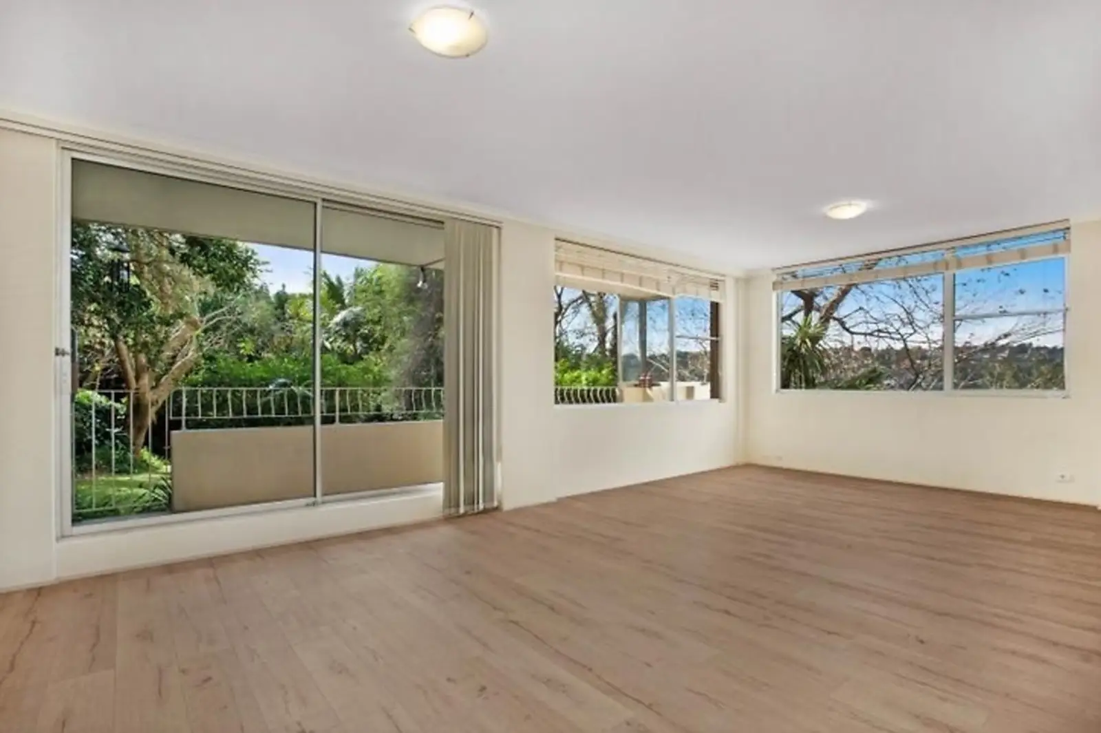 1/321 Edgecliff Road, Woollahra Leased by Sydney Sotheby's International Realty - image 2