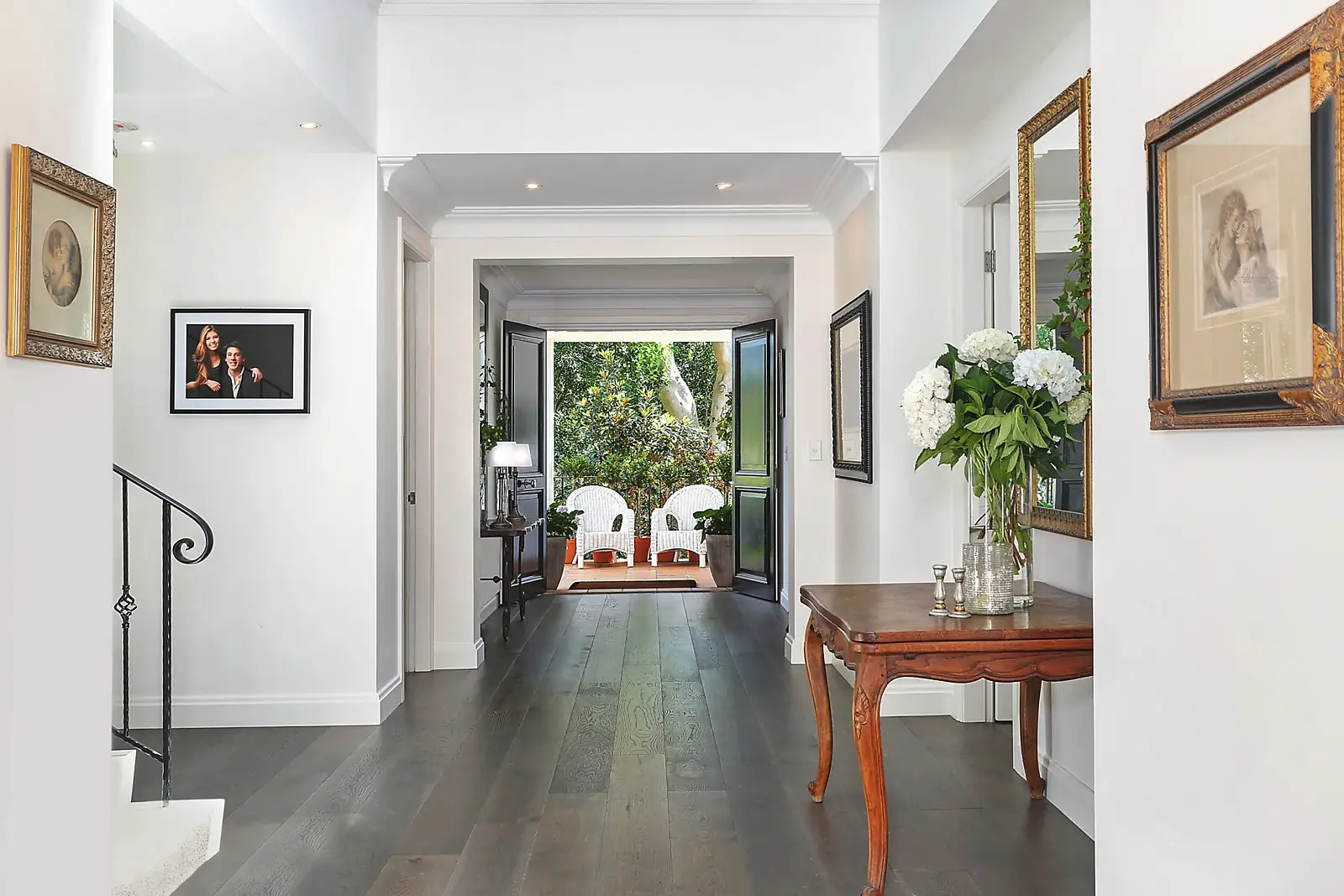105 Bellevue Road, Bellevue Hill Sold by Sydney Sotheby's International Realty - image 2