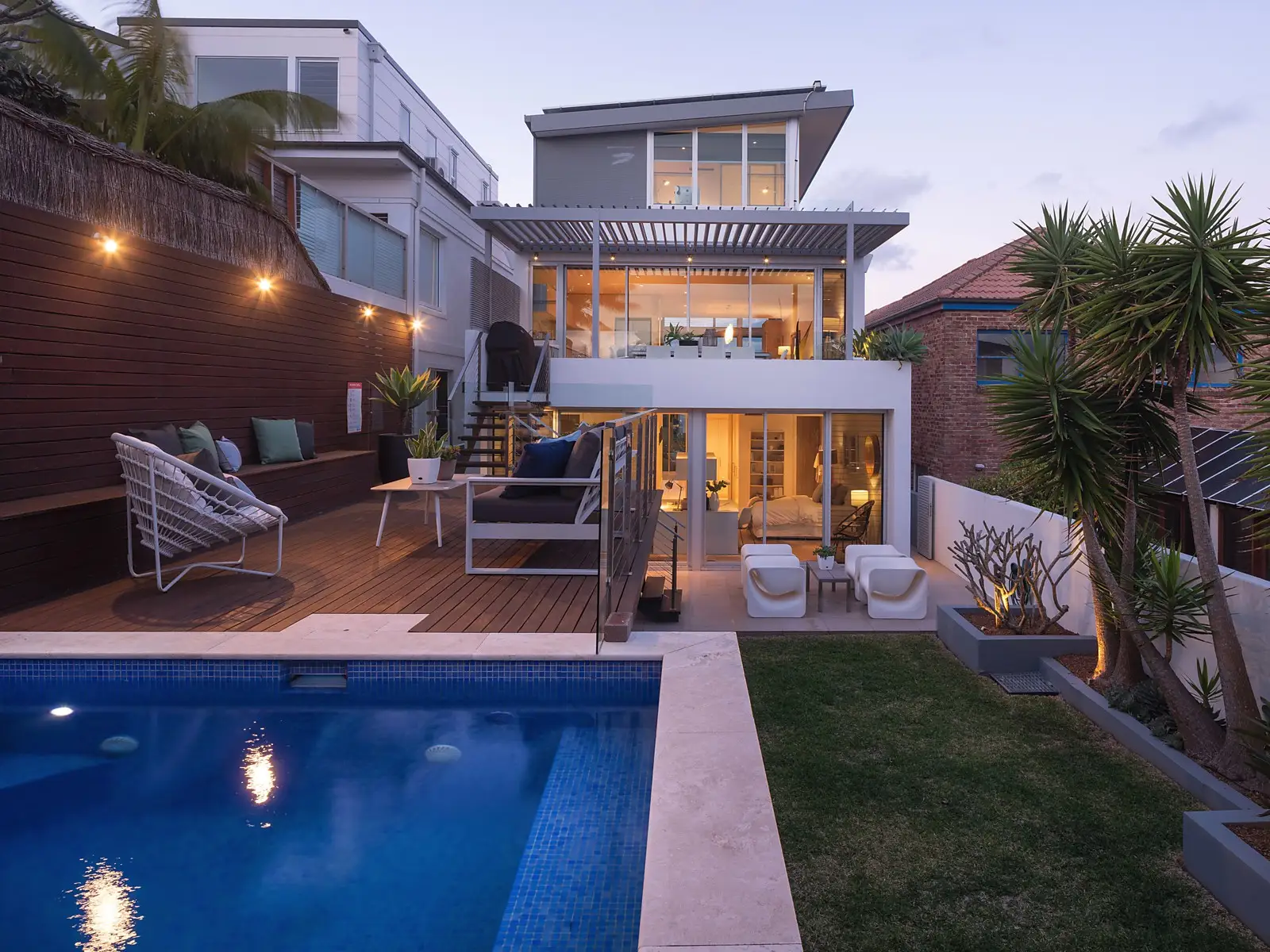 43 Cuzco Street, South Coogee Sold by Sydney Sotheby's International Realty - image 1